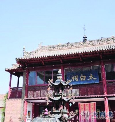 “天水在線”聚焦位于秦安縣鳳山公園的太白祠