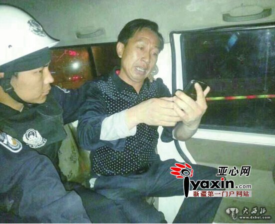 新疆庫車醉酒男掌摑交警：我是政協(xié)委員 動我一下試試