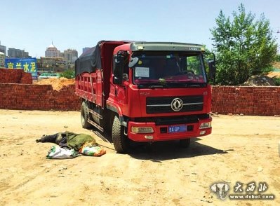 車下乘涼一拾荒男子被碾壓致死