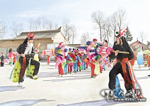 甘肅臨夏：民俗表演迎新春