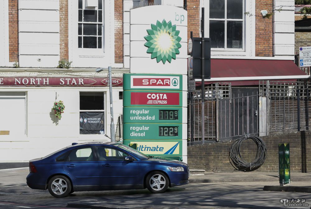 英國國內(nèi)轎車銷量跌至